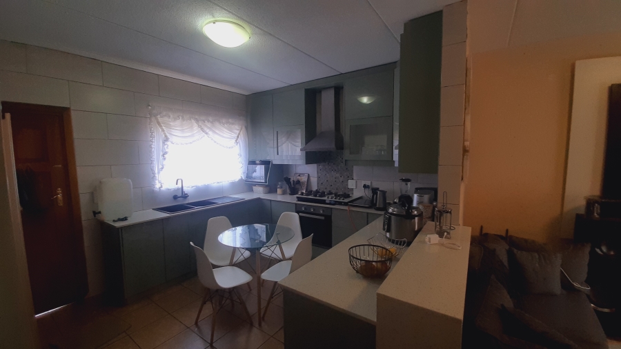 3 Bedroom Property for Sale in Potchefstroom Rural North West